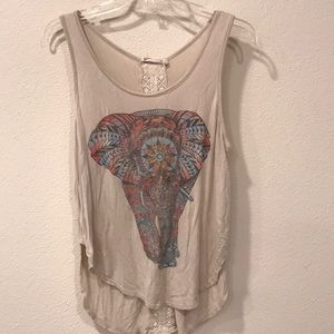Elephant 🐘 tee